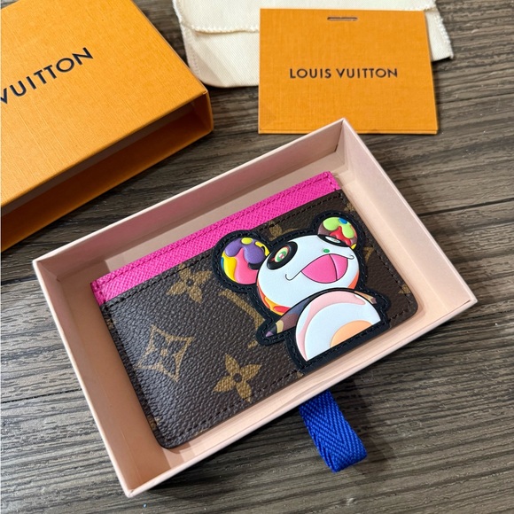 Louis Vuitton x Takashi Murakami Panda monogram Card Holder [NEW] - Picture 1 of 7